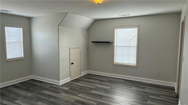 Building Photo - 1469 Dillard Heights Dr
