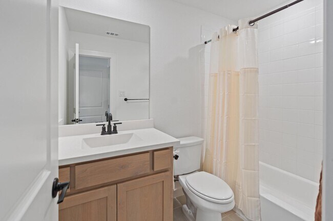 Building Photo - 7424 Lilypad Ln