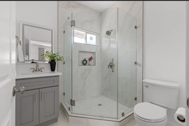 Building Photo - Brand New ADU in Garden Grove for Rent