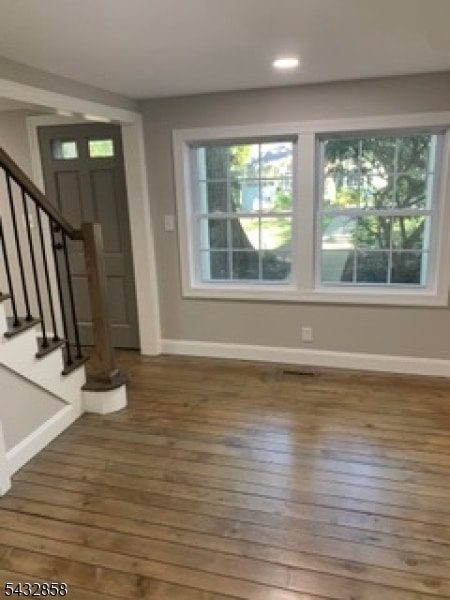 Building Photo - 6 Standish Ln
