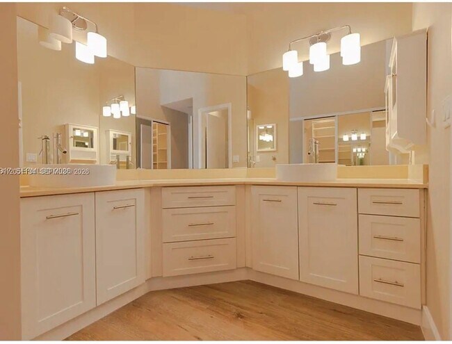 Building Photo - 3525 Magellan Cir