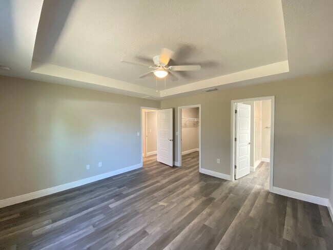 Building Photo - Custom Home - Kingsland Country Estates Desirable  4/2/2 **Won't Last**