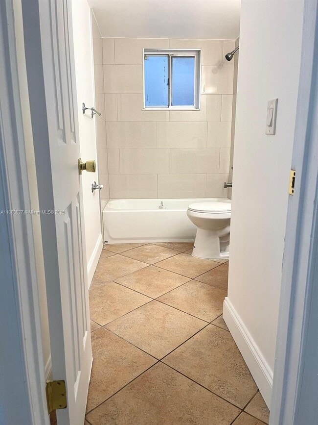 Building Photo - 3021 W 76th St