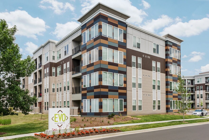 Evo Apartments St Louis Mo Apartment Finder Primary Photo Evo Apartments