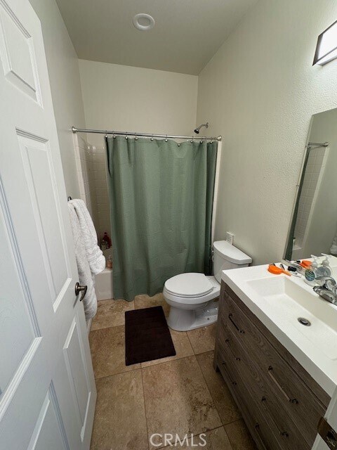 Building Photo - 21650 Skyhill Pl