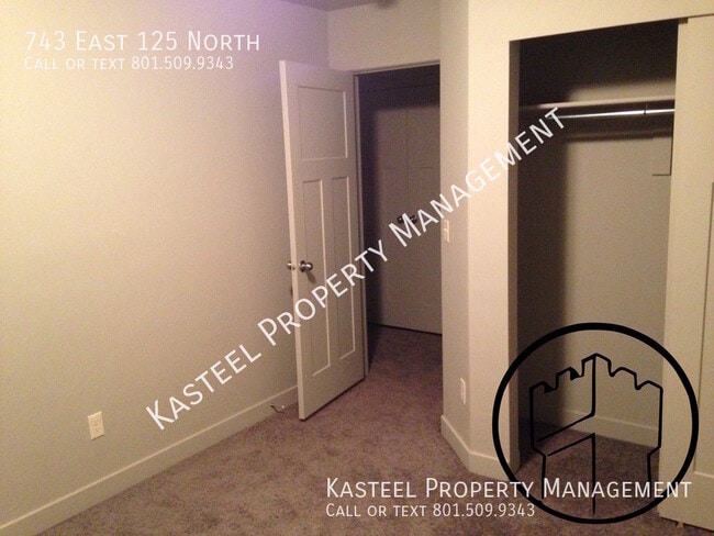 Building Photo - 743 E 125 N St