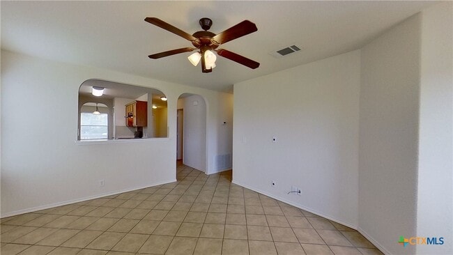 Building Photo - 105 Fishbaugh Ln