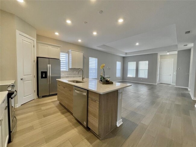 Building Photo - 6958 Bridgman St