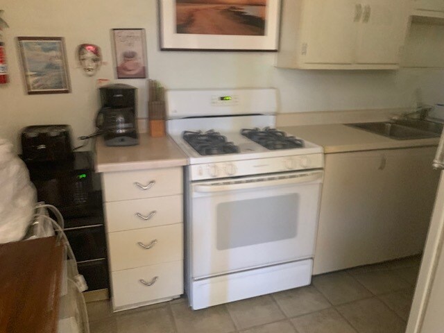 Building Photo - 5650 Sun Valley Blvd