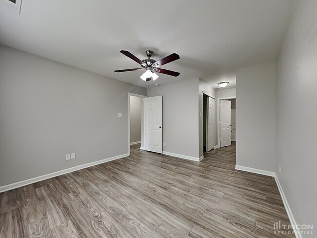 Building Photo - 6231 Salamander Run Ln