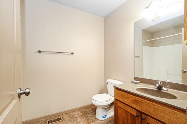 Building Photo - Gorgeous Family home for Rent!