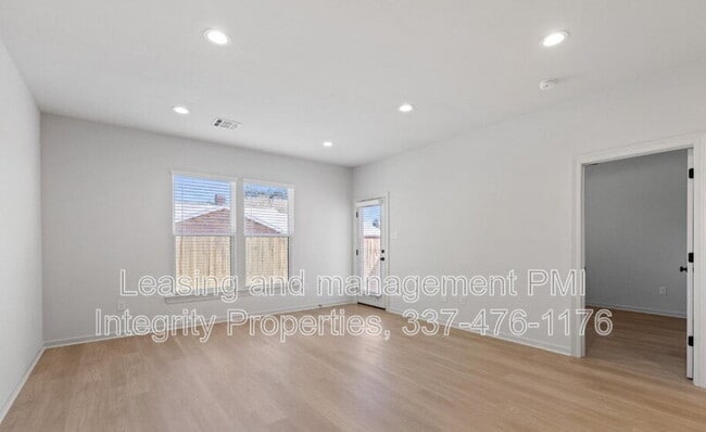 Building Photo - 101 Foster Grove Drive