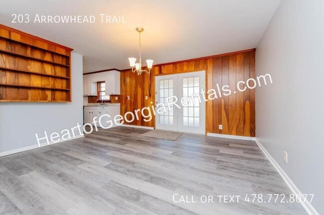 Building Photo - 203 Arrowhead Trl