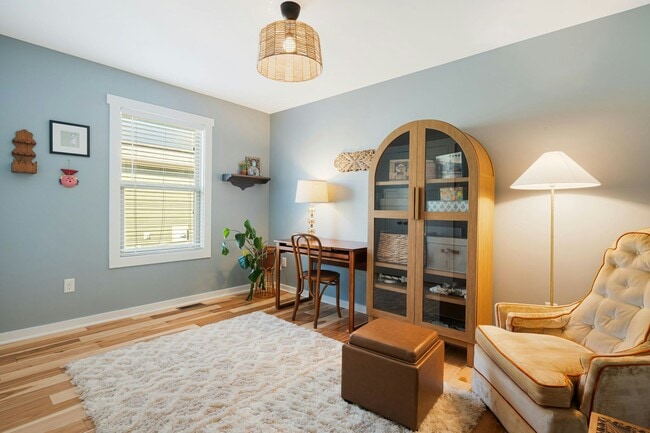 Building Photo - 695 Reed St