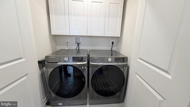 Building Photo - 20 Nelsons Wy