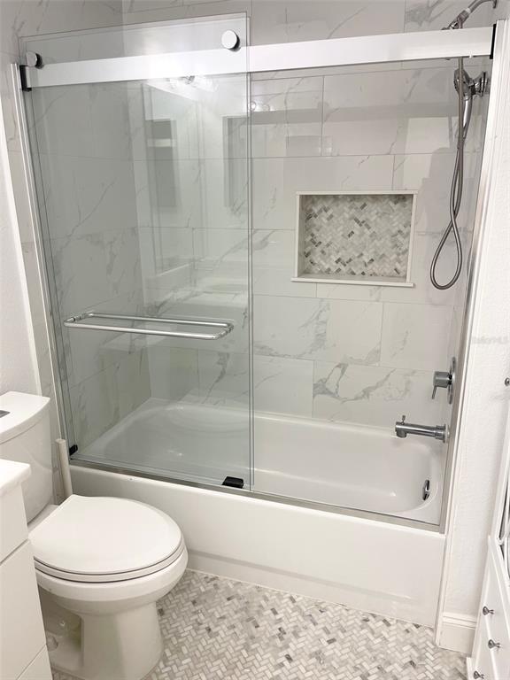 Building Photo - 4275 Castle Bridge