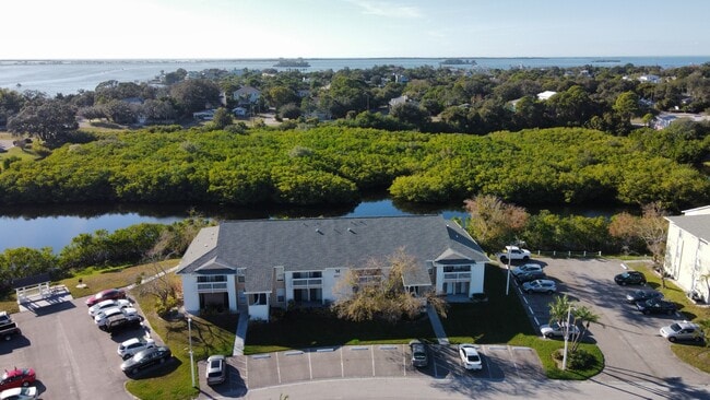 Building Photo - 455 US-19 ALT