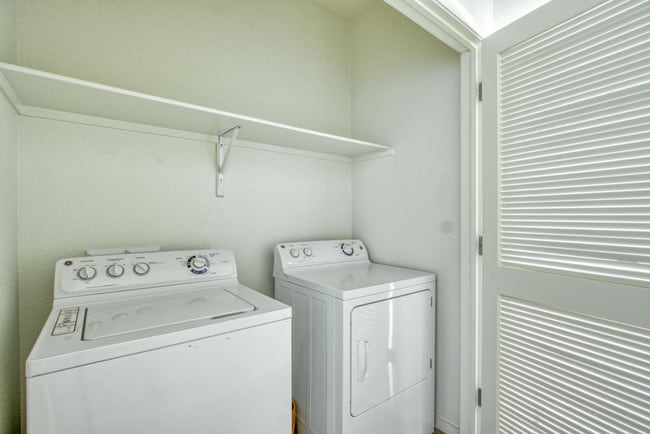 Building Photo - 14227 Bluesky Point Ct