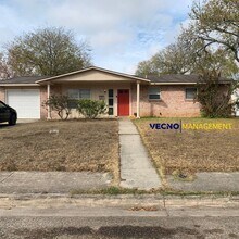 Building Photo - 701 Aviation Ave