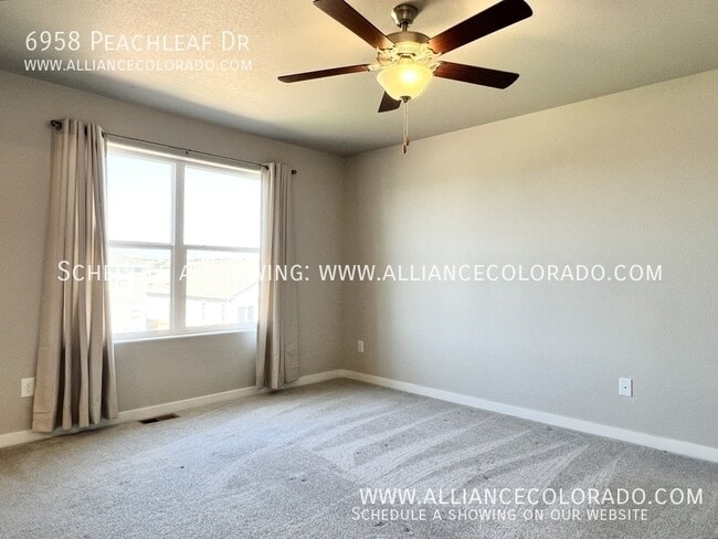 Building Photo - 6958 Peachleaf Dr