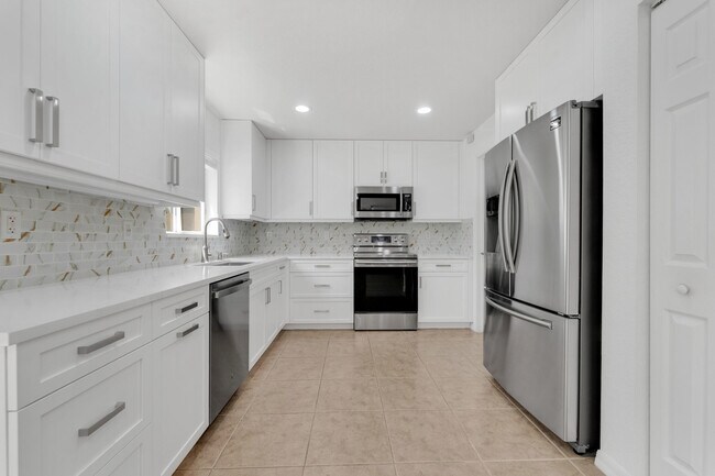 Building Photo - 4455 55th St