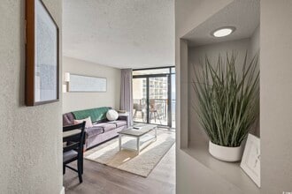Building Photo - 4800 S Ocean Blvd