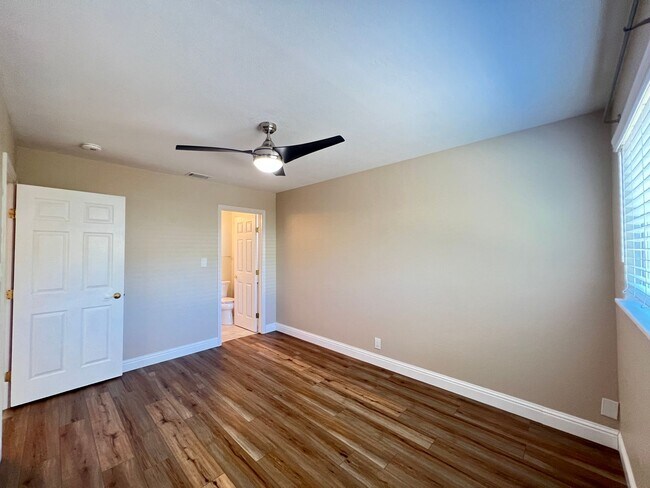 Building Photo - Single Story 3 bedroom In Cute Treelined Vallejo Neighborhood