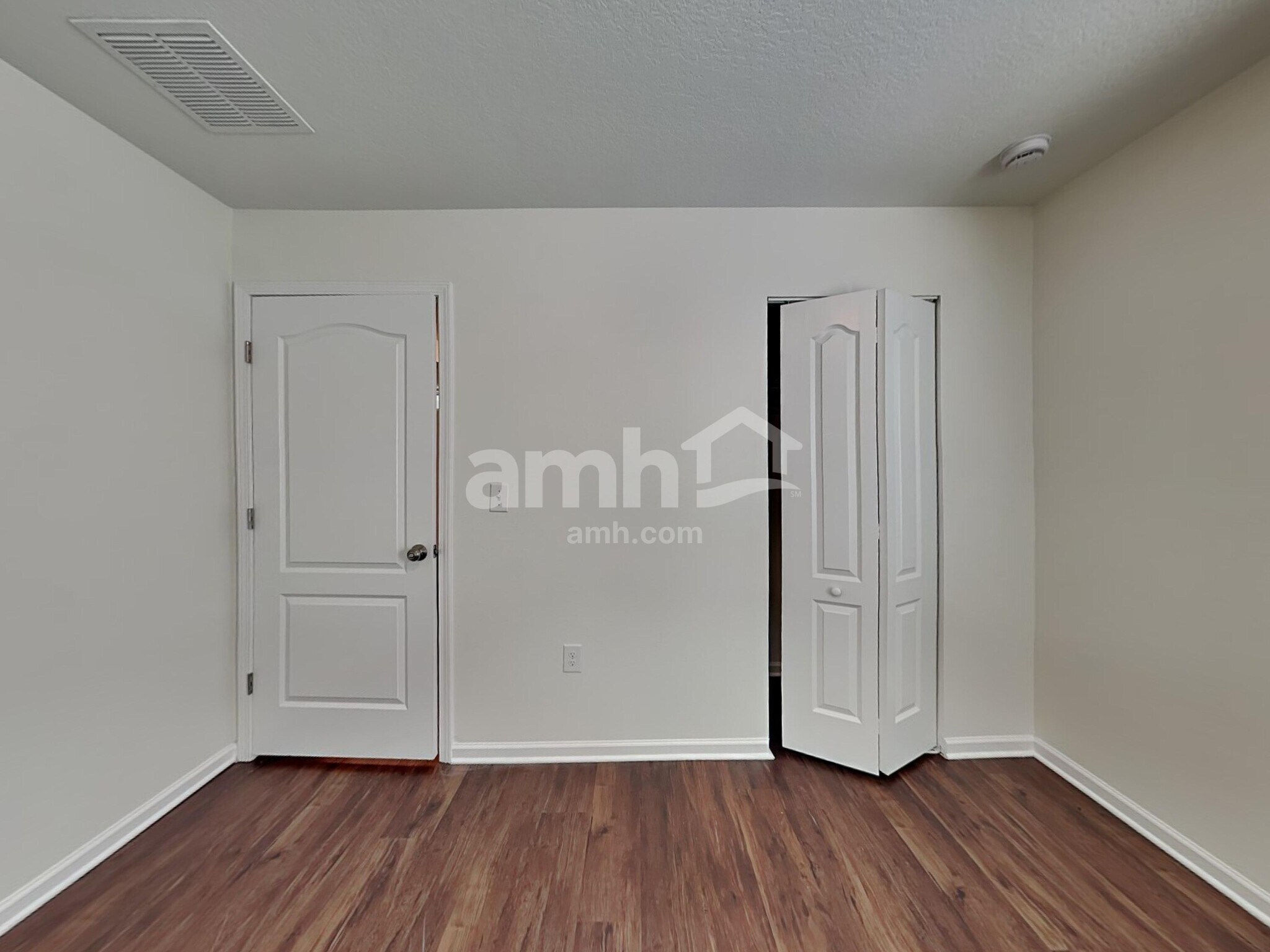 Building Photo - 2066 Tyson Lake Dr