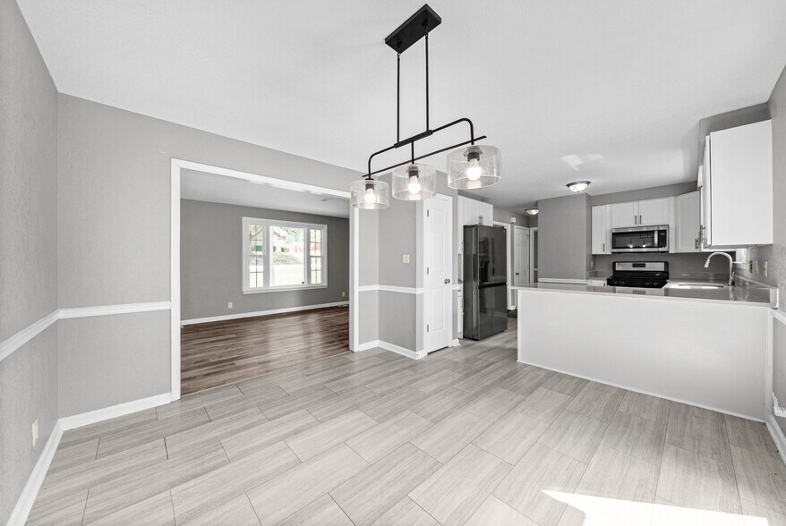 Building Photo - 718 Jace Dr