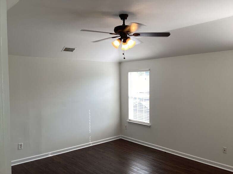 Building Photo - 2809 Reid Meadows Dr