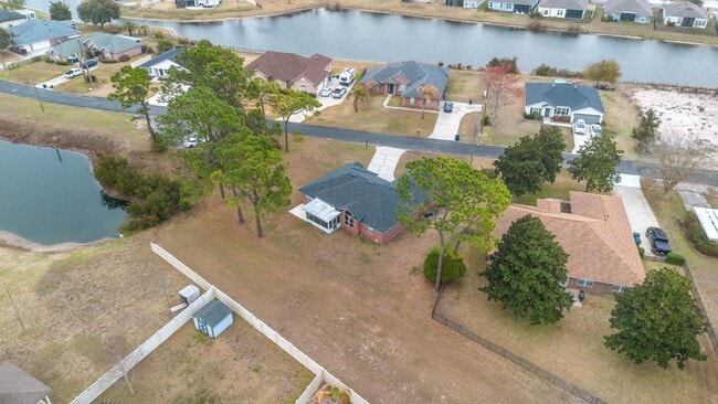 Building Photo - 15738 Northside Dr E