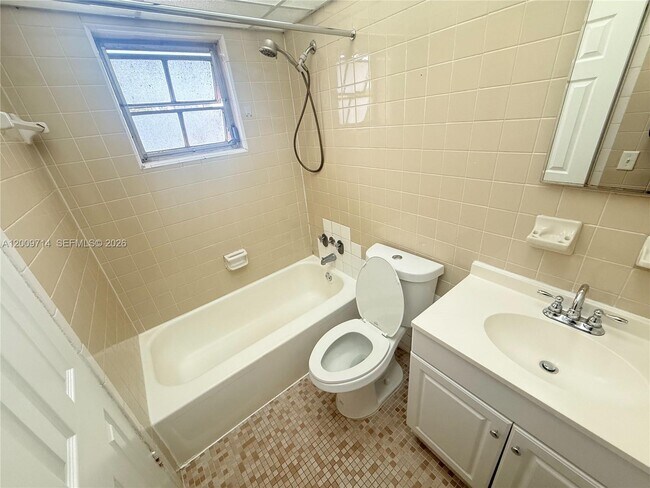 Building Photo - 457 NW 57th Ave