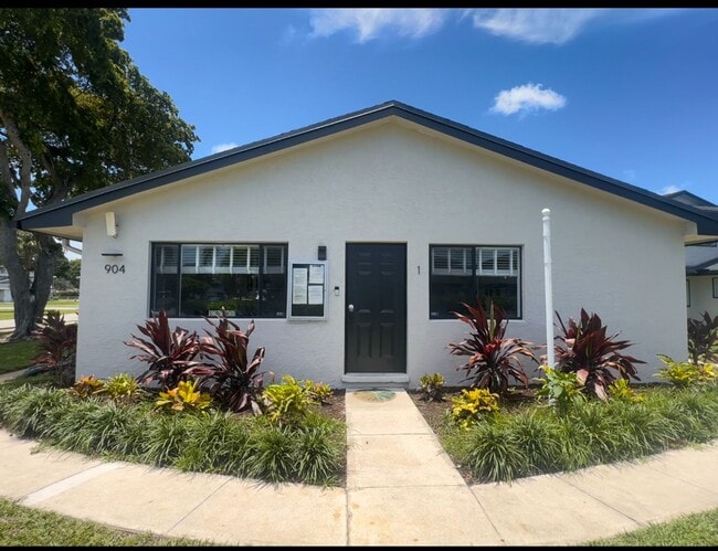 Primary Photo - Clean and New with Garage Parking Included...