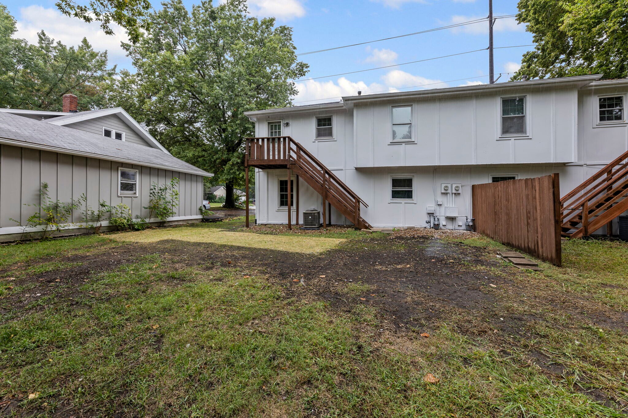 Building Photo - 226 S Ridgeview Rd