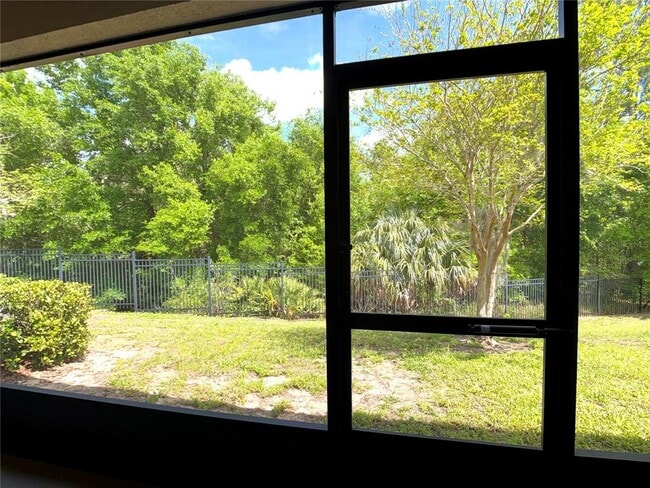 Building Photo - 447 Arbor Lakes Dr