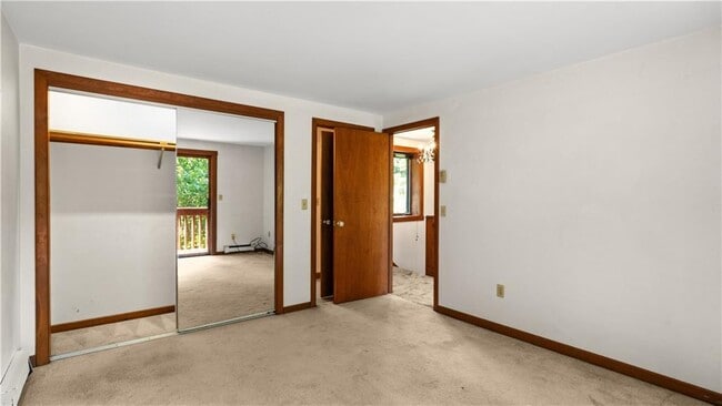 Building Photo - 78 Independence Ct