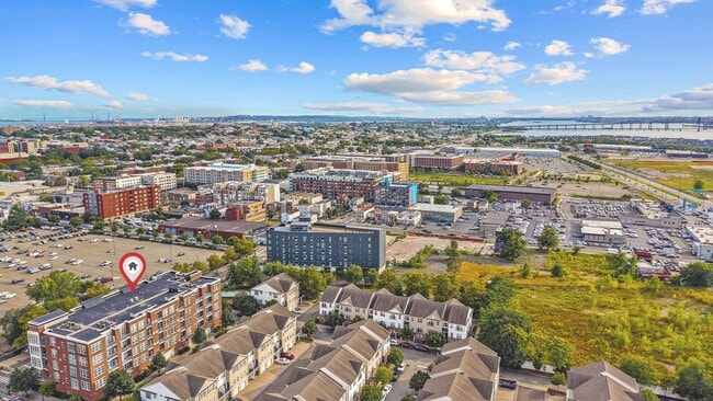 Building Photo - 172 Culver Ave