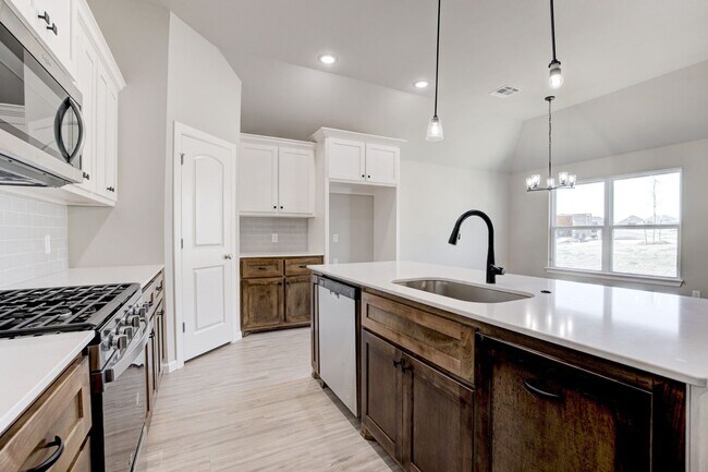 Building Photo - 1167 Atlantic Ave