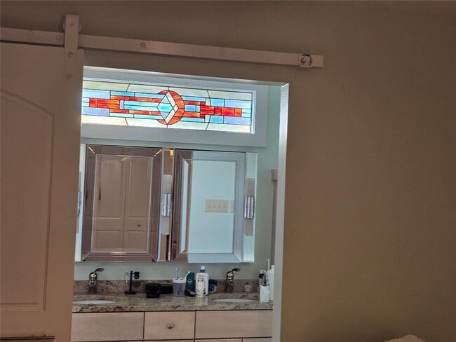 Building Photo - 4213 Ramsey Ave