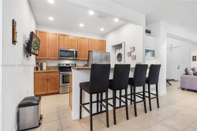 Building Photo - 1119 SW 147th Ave