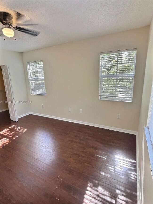 Building Photo - 2120 W Preserve Way