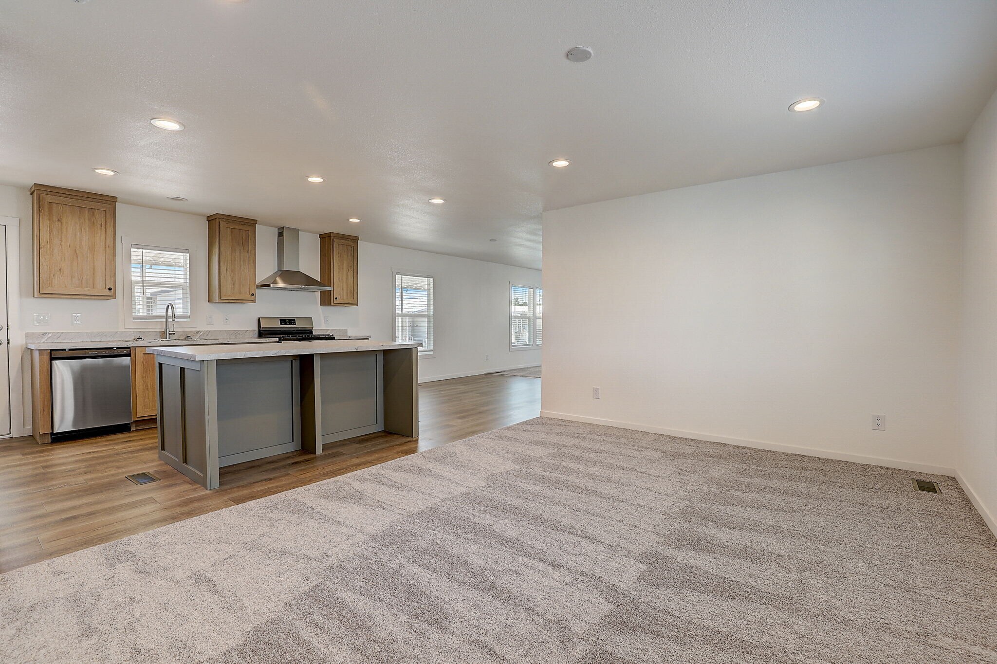 Building Photo - 2627 S Lamb Blvd