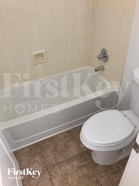 Building Photo - 5354 N Rattler Ct