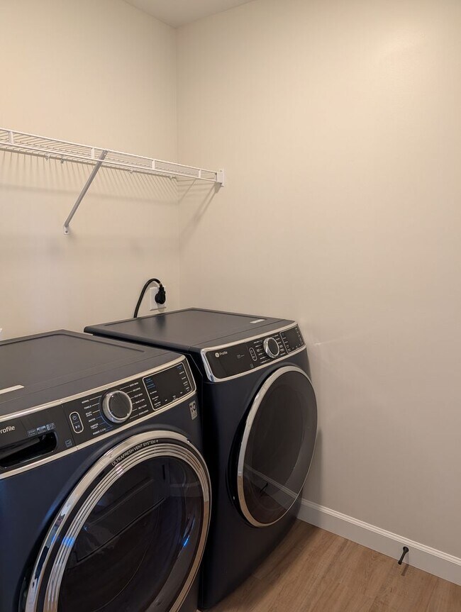 Building Photo - ALMOST NEW HOME IN SPARTANBURG READY FOR A RENTER!