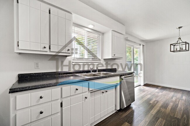 Building Photo - 2850 N Francis St