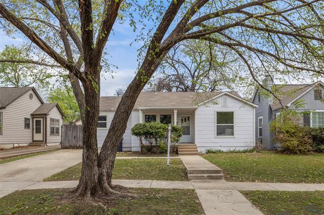 Building Photo - 3904 El Campo Ave