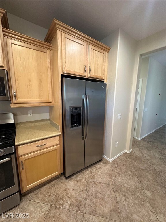 Building Photo - 6071 Saddle Horse Ave