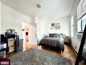 Building Photo - 2 bedroom in BROOKLYN NY 11222