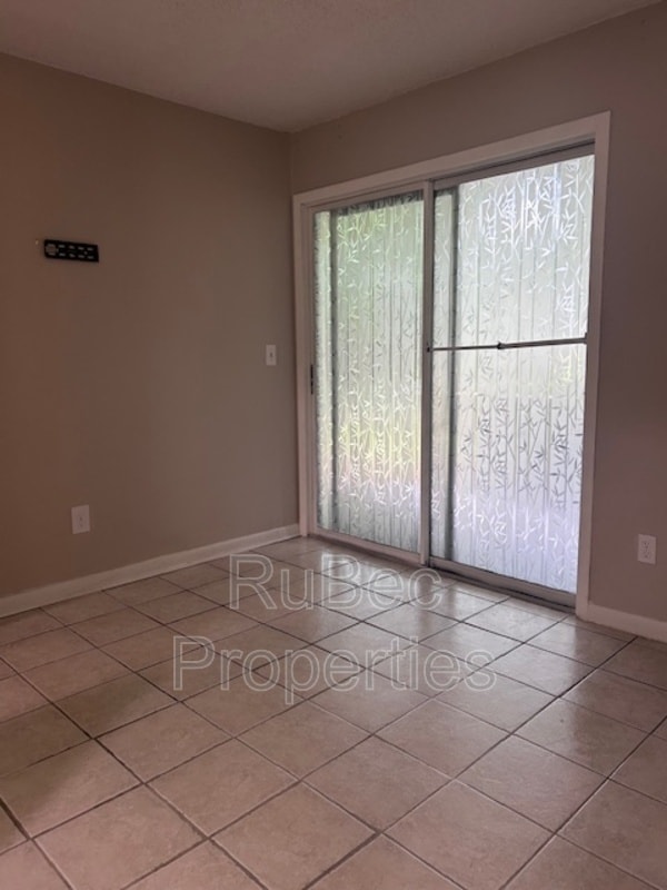 Building Photo - 4416 Sharon Chase Dr