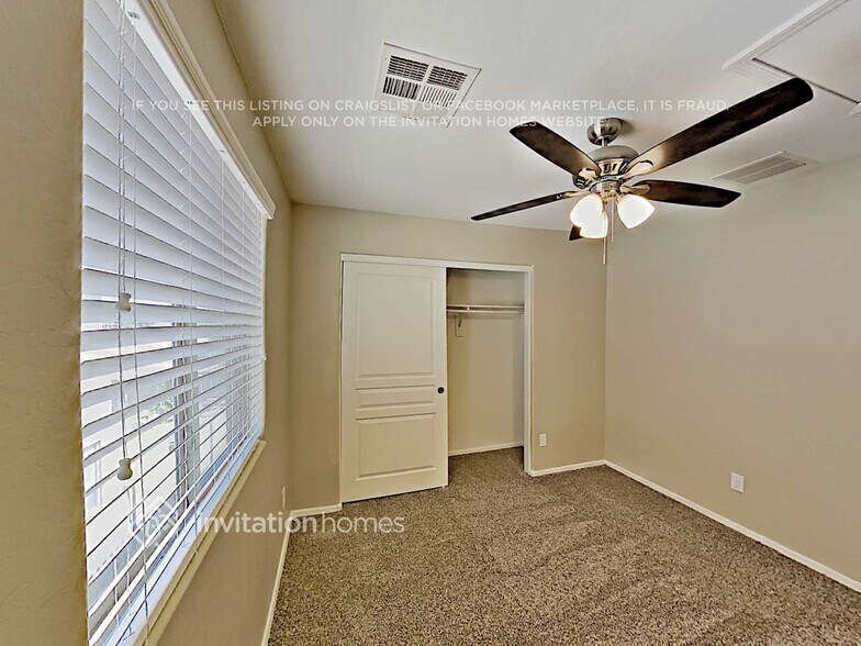 Building Photo - 3845 W Goldmine Mountain Dr
